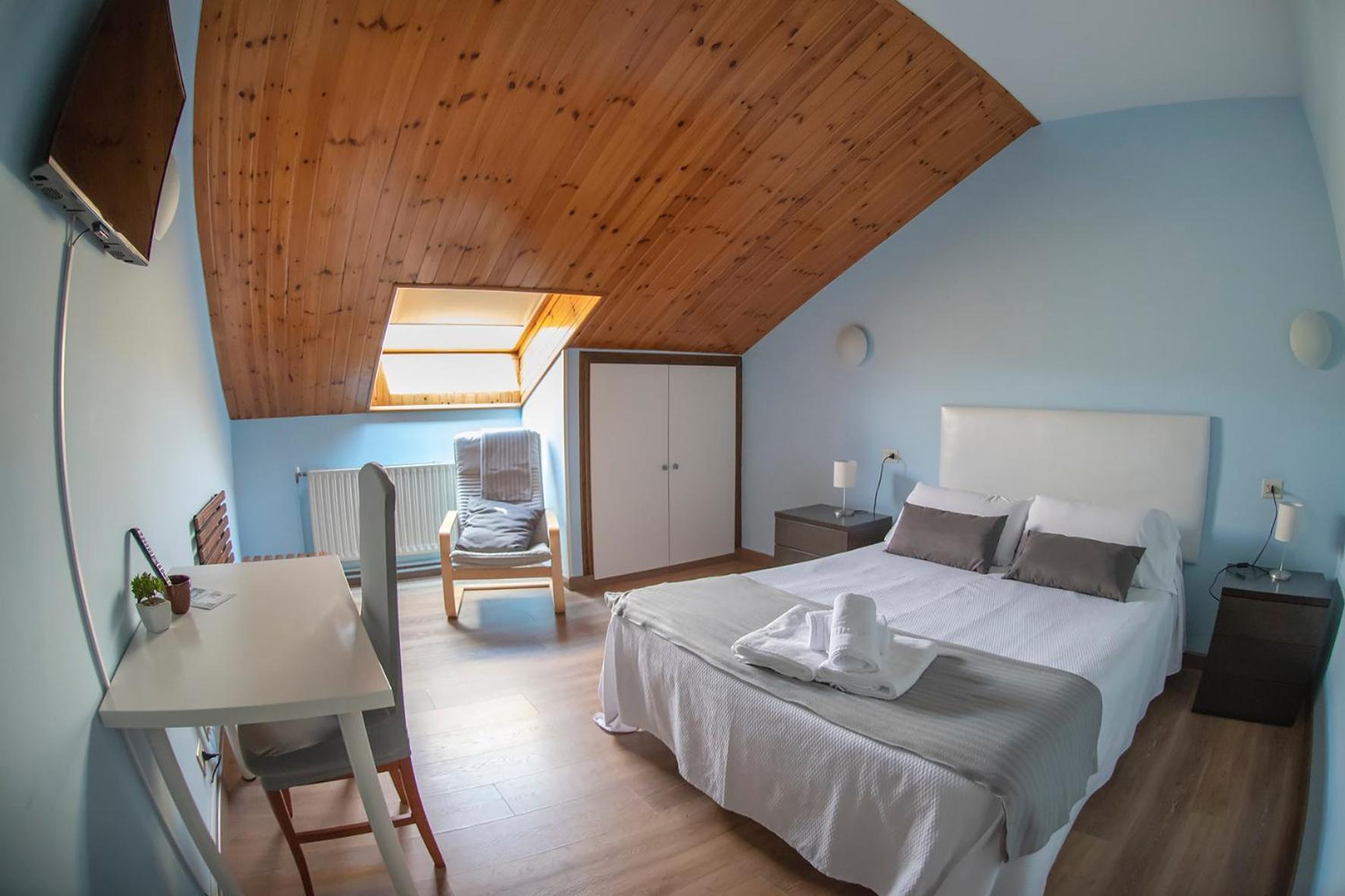 Hotel Voar Рибадео Экстерьер фото